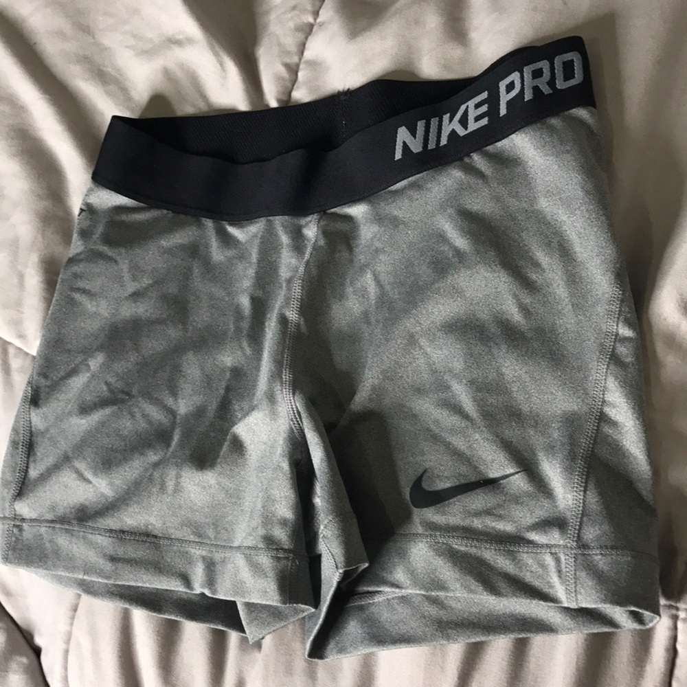 NWOT nike pro spandex